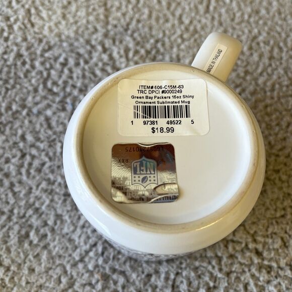 Green Bay Packers Christmas Mug 15 oz White NFL Ornament Coffee Tea - Picture 7 of 9